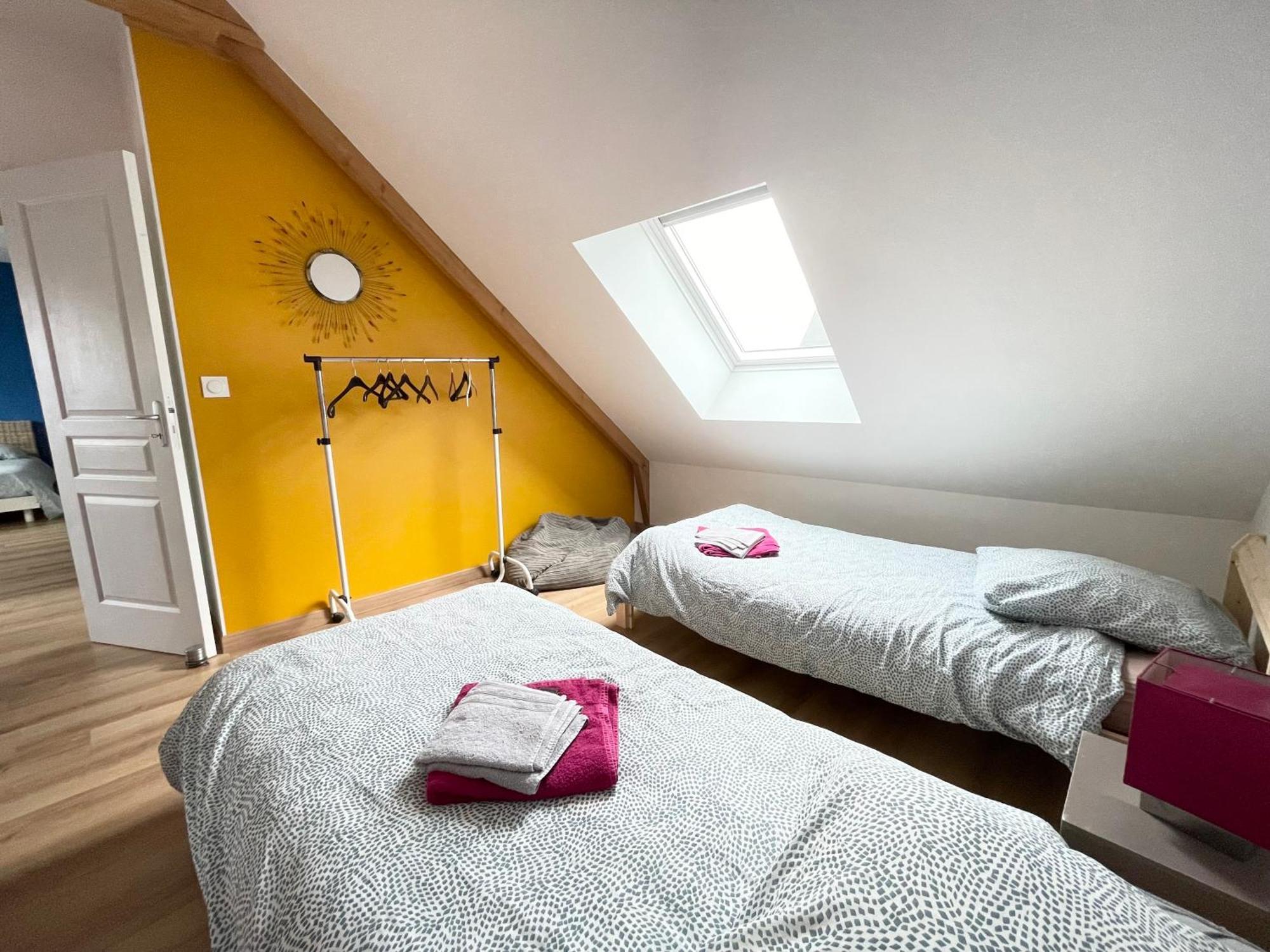 Sweet Omaha Belle Maison Recente Lumineuse Et Cosy Bien Equipee Jardin Clos 15 Mn A Pied Plage Omaha Beach Et Proche De Bayeux & Port En Bessin Saint-Laurent-sur-Mer Exterior foto